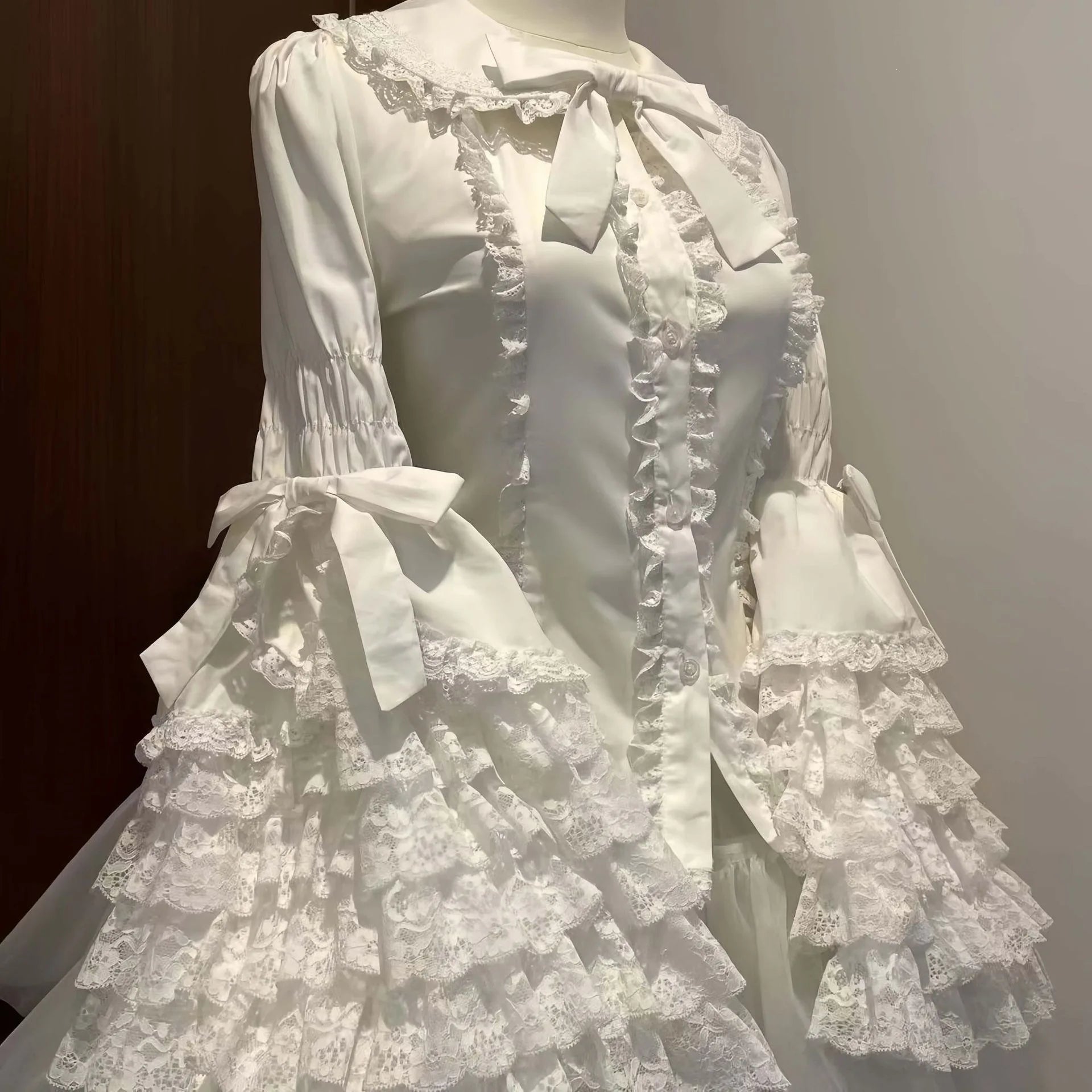 Lace Doll-Style Lolita Princess Sleeve Shirt, Long-Sleeved Versatile Top for Summer, Cute Lolita Inner Wear